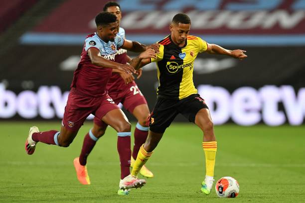 的中卫签约 的中卫签约